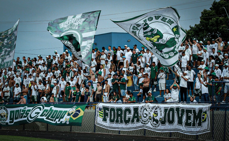 Mozart inicia preparação com possíveis novidades entre os titulares do Verdão